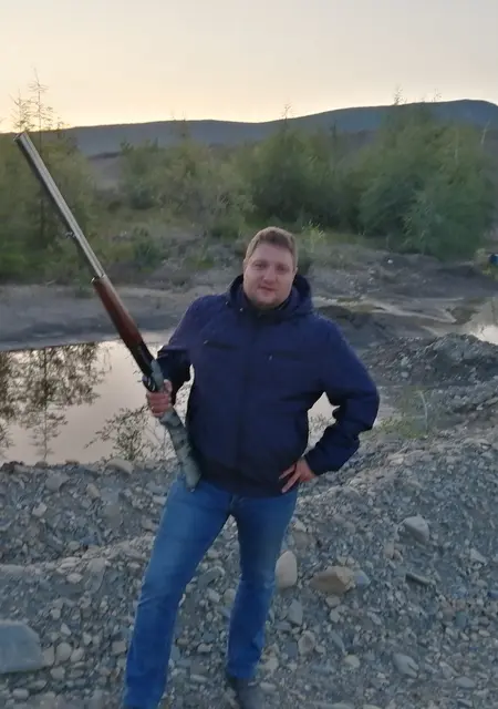 Я Дмитрий, 38, из Магадана, ищу знакомства без обязательств