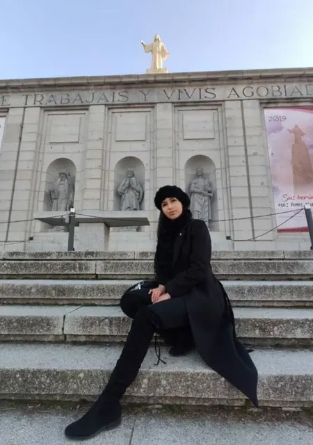 Soy Dana, 33 años, conociéndome en Madrid