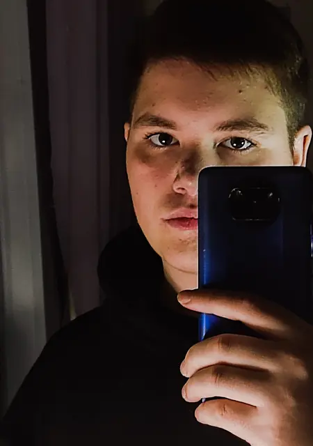 Я Ваня, 21, знакомлюсь без обязательств в Архангельске