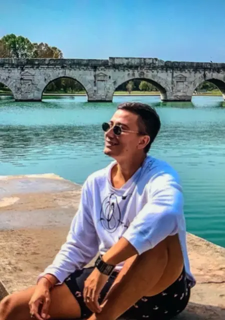 Я Андрей, 40, из Санкт-Петербурга, ищу знакомства на одну ночь