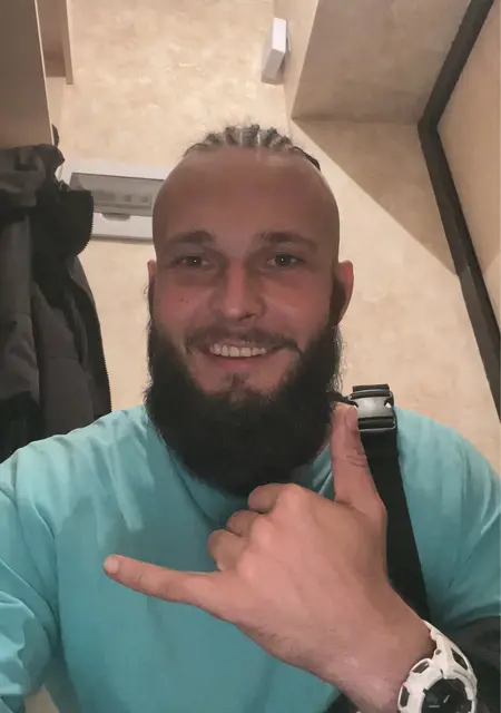 Сергей из Усть-Илимска, ищу на сайте знакомства на одну ночь