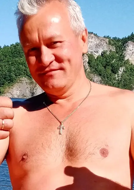 Я Владимир, 56, из Уфы, ищу знакомство для вирта