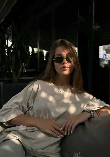 Я Настя, 20, из Нижнего Новгорода, ищу знакомство для вирта