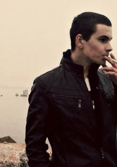 Артём из Феодосии, мне 30, познакомлюсь без обязательств