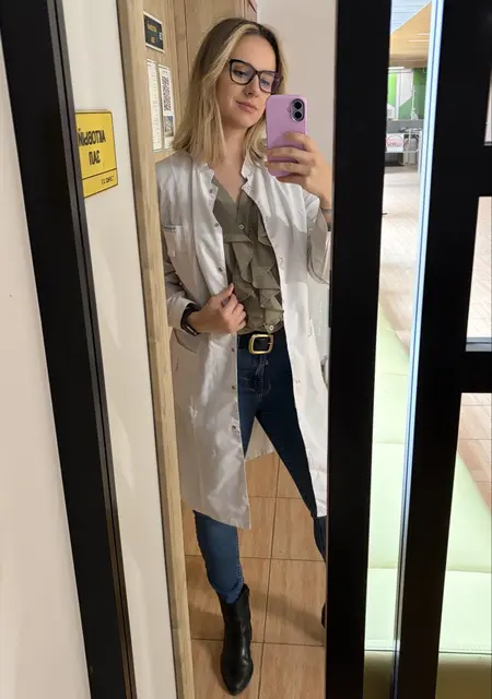 Я Алиса, 32, знакомлюсь без обязательств в Санкт-Петербурге