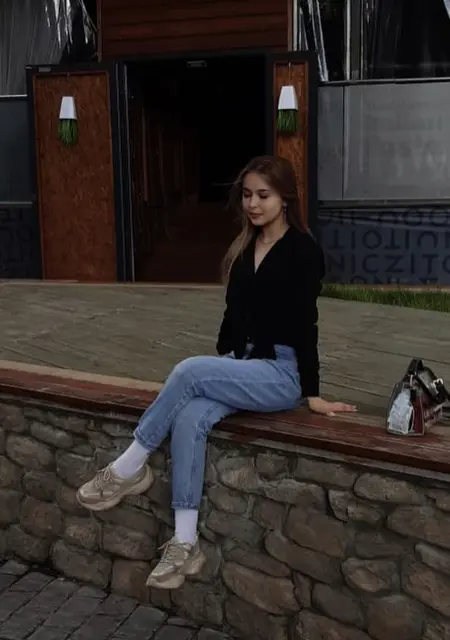 Я Полина, 23, знакомлюсь для приятного времяпровождения в Красноярске