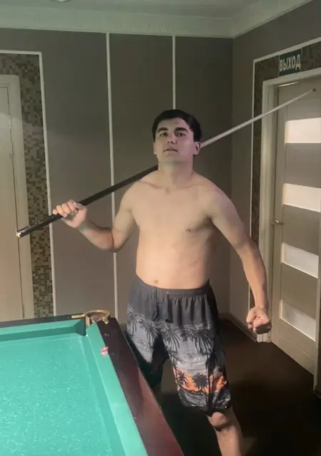 Я Mirfozil, 24, из Тольятти, ищу знакомство для открытые отношения