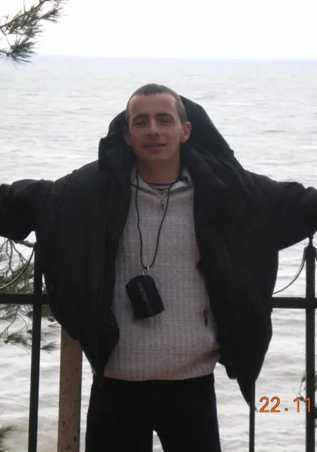 Я Сергей, 43, из Советска, ищу знакомство для постоянных отношений