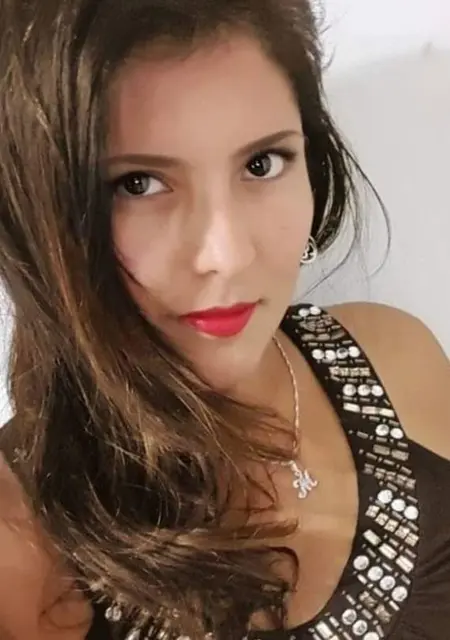 Hellen de Madrid, tengo 35 años, lista para conocer