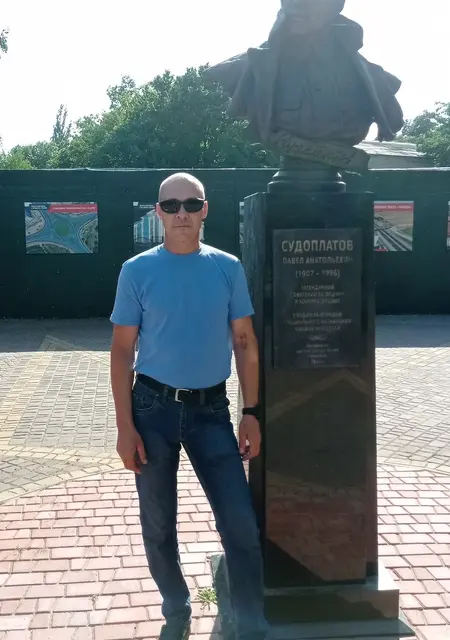 Я Варяг, 49, знакомлюсь на одну ночь в Темрюке