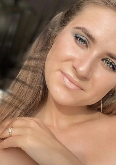 Я Настя Кочкина, 40, из Минусинска, ищу знакомства на одну ночь