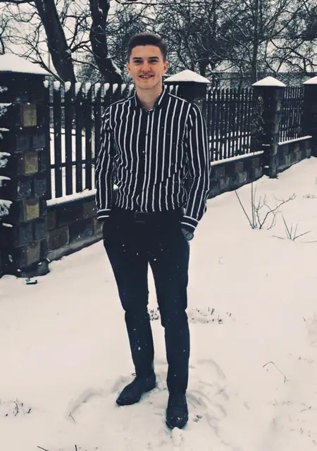 Я Женік, 33 років, знайомлюсь без зобов'язань у Луцьку