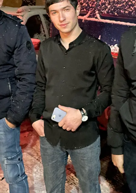 Amir из Георгиевска, ищу на сайте знакомства на одну ночь