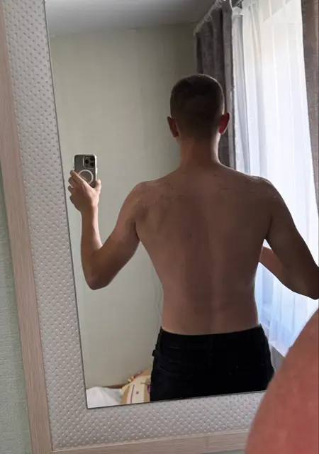 Я Максим, 22, из Самары, ищу знакомства на одну ночь