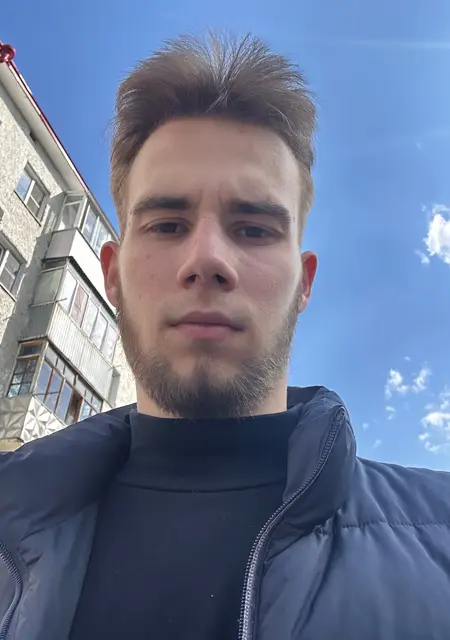 Я Александр, 20, из Междуреченска, ищу знакомство для приятного времяпровождения