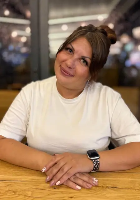 Алина из Москвы, мне 38, познакомлюсь на одну ночь