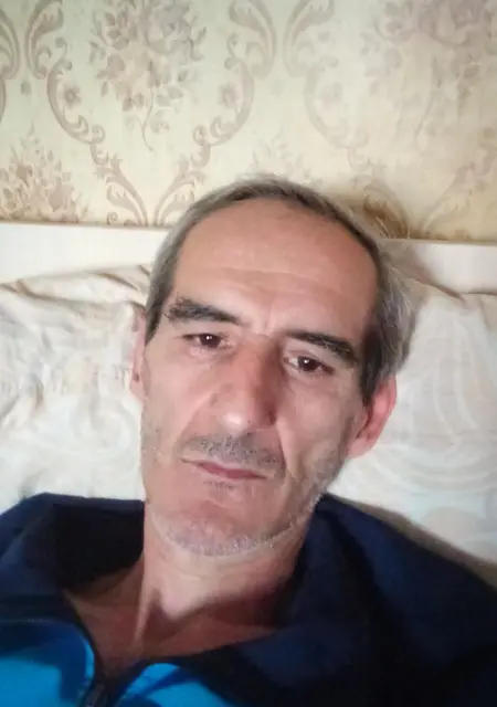 Я Нвер Амбарцумян, 52, из Балашихи, ищу знакомства без обязательств