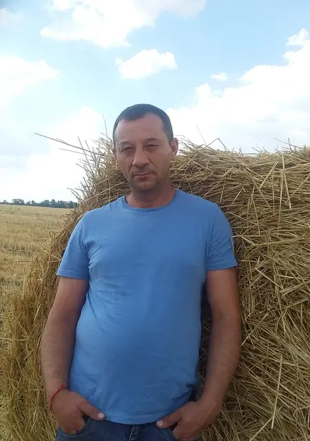 Фёдор из Шахт, мне 48, познакомлюсь для приятного времяпровождения