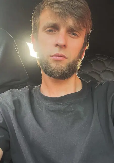 Николай из Белгорода, ищу на сайте знакомства на одну ночь