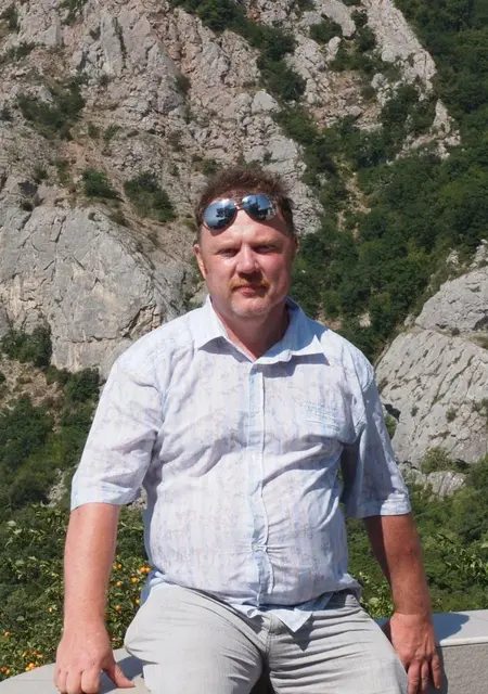 Виталий из Барнаула, мне 53, познакомлюсь для общения