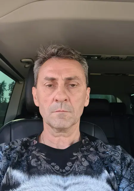 Я Владимир, 55, из Гродно, ищу знакомства без обязательств