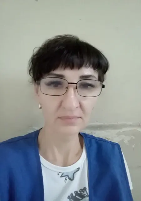 Елена из Новосибирска, мне 47, познакомлюсь на одну ночь